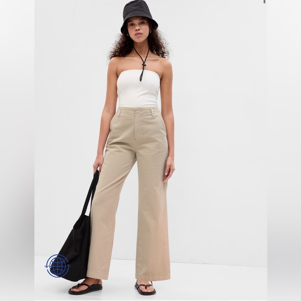 GAP Straight Wide Leg Khaki
